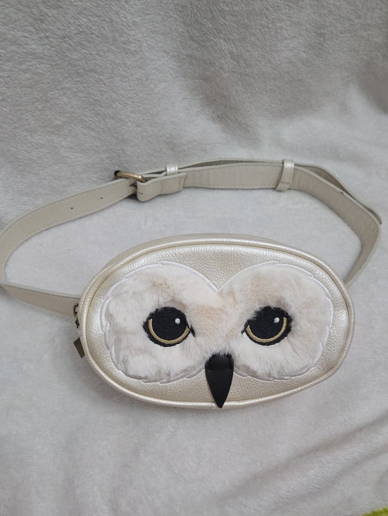 Wizarding World Of Harry Potter Handbags - Harry Potter Hedwig Belt Bag